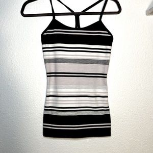 Lululemom‎ striped workout tank top with built in bra athletic gym shirt